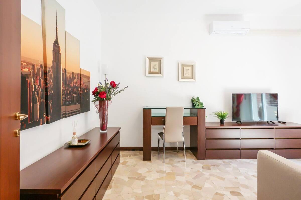 Ihost Apartment - Veneziano 8 ميلان المظهر الخارجي الصورة