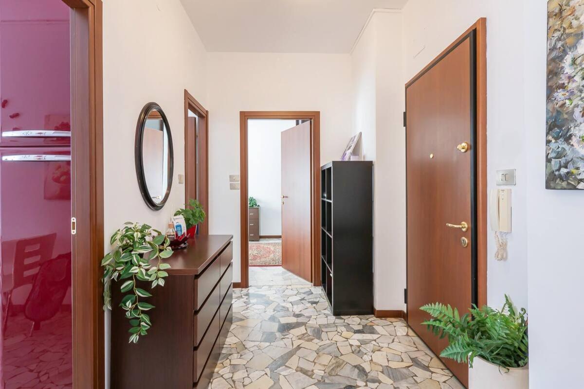 Ihost Apartment - Veneziano 8 ميلان المظهر الخارجي الصورة